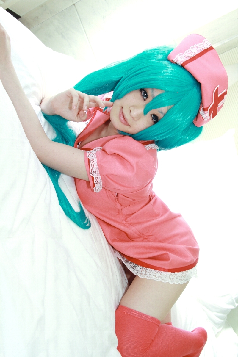 [Cosplay] Vocaloid Sexy Nurse Hatsune Miku